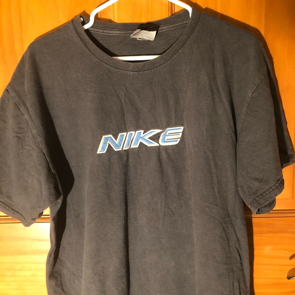 Grey/white/blue Nike t shirt